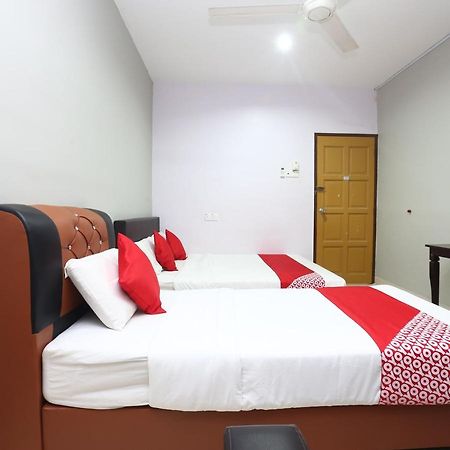 Oyo 89452 Best Eastern Hotel Κότα Μπάρου Εξωτερικό φωτογραφία