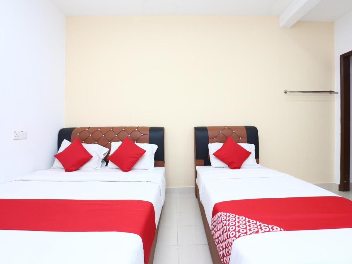 Oyo 89452 Best Eastern Hotel Κότα Μπάρου Εξωτερικό φωτογραφία