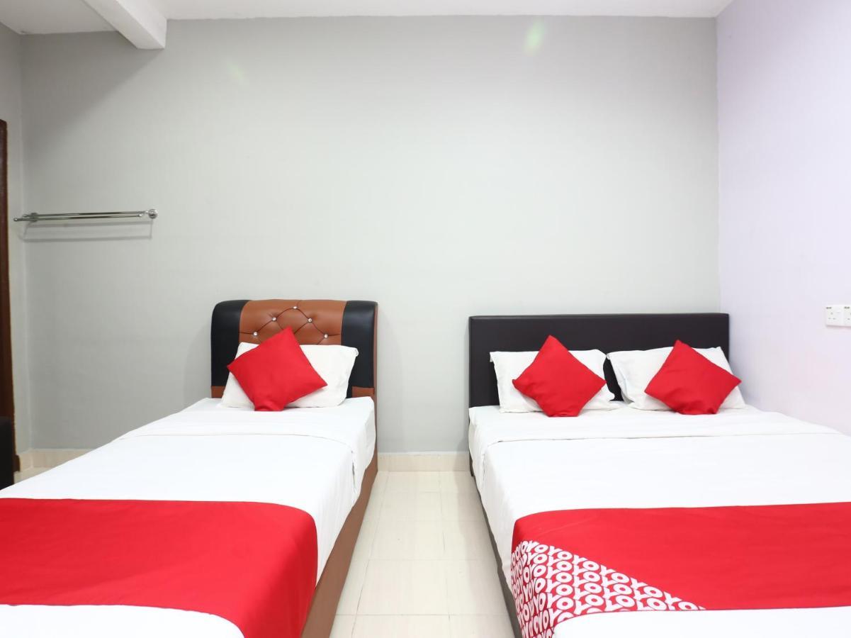 Oyo 89452 Best Eastern Hotel Κότα Μπάρου Εξωτερικό φωτογραφία